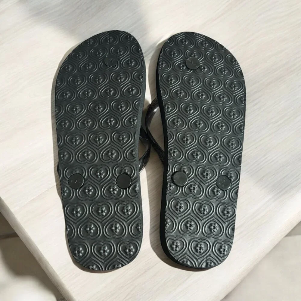Girls Children Place Black Slippers Size 3/4